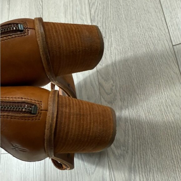 Frye Women's Brielle Tan Brown Leather Block Heel - Picture 6 of 12